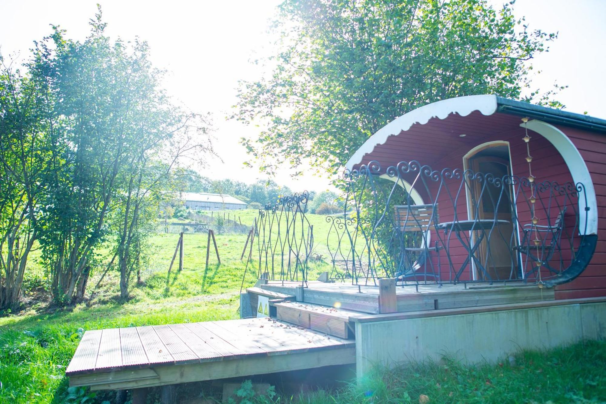 La Tiny House De La Bergerie Villa Lierneux Kültér fotó
